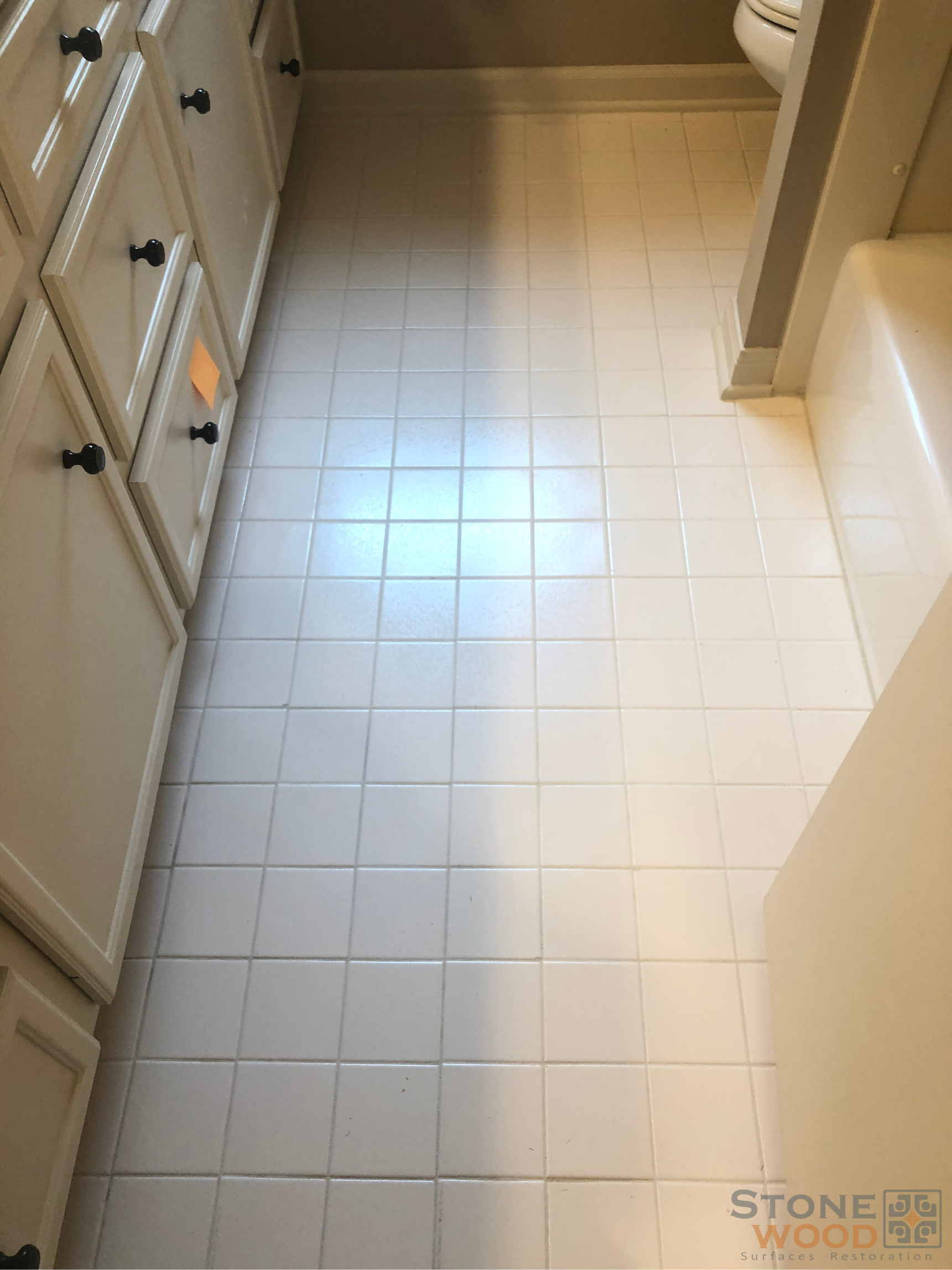 Bathroom tile cleaning in Houston